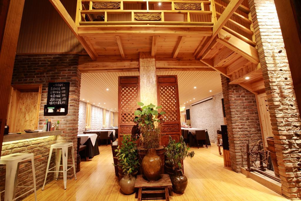 Tong Sang Art Hotel Liping Bagian luar foto