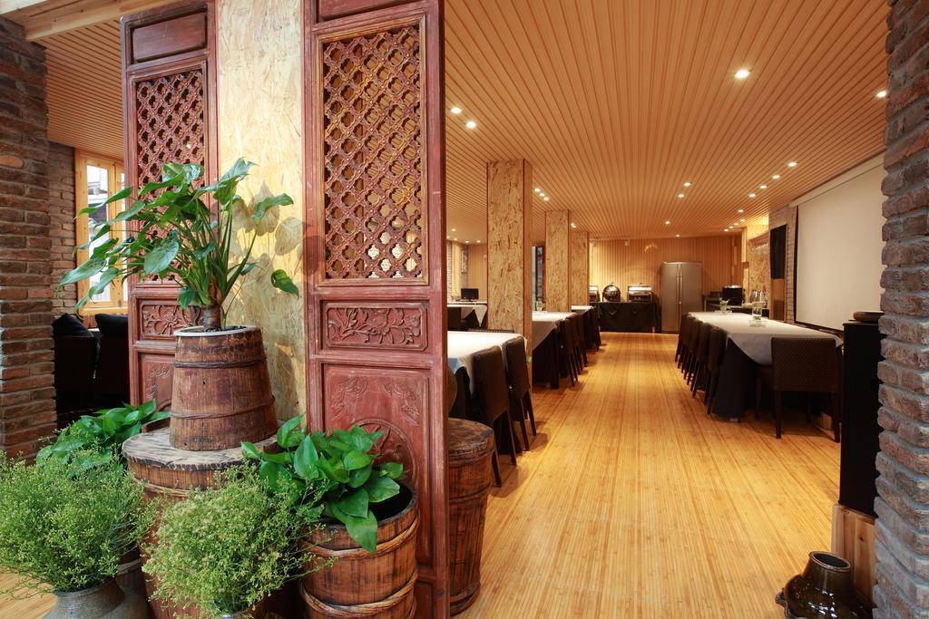 Tong Sang Art Hotel Liping Bagian luar foto