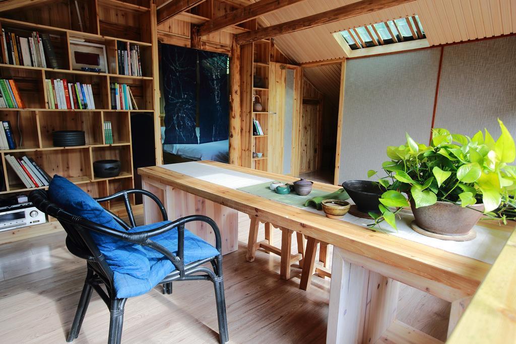 Tong Sang Art Hotel Liping Bagian luar foto